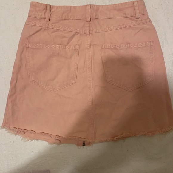 Pale Pink Zip-Up Skirt - Picture 5 of 5